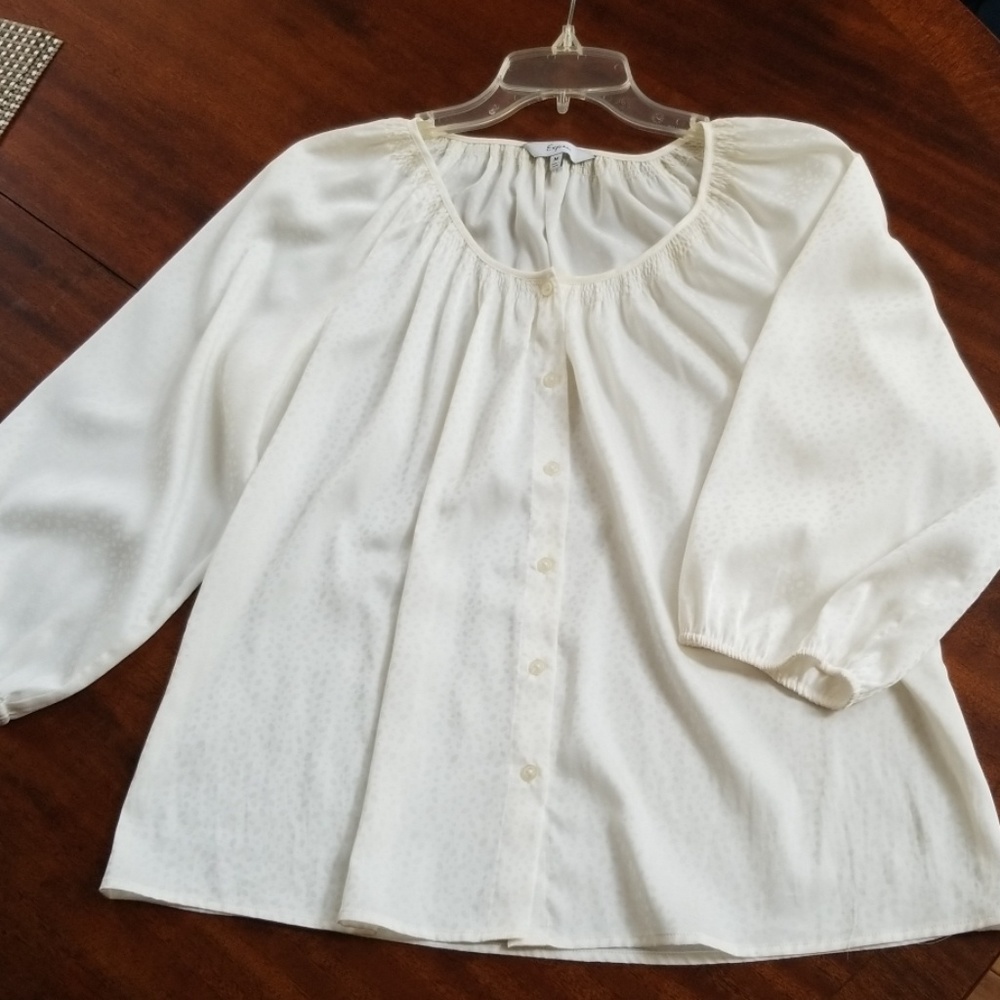 🍒 3 fro $15! Express ivory peasant blouse med